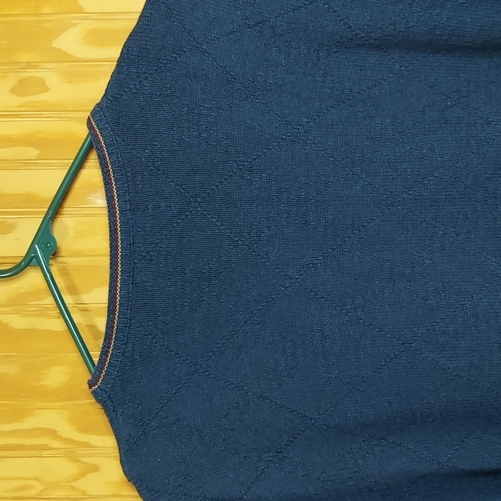 Pinnacle Sweater - Picture 5 of 7